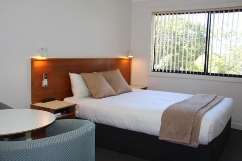 The Pioneer Way Motel - Travel Search 0