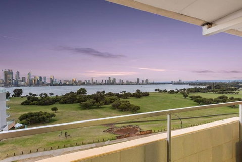 The Swan - Park & River Views Next To Perth Zoo - Tourism Guide 0