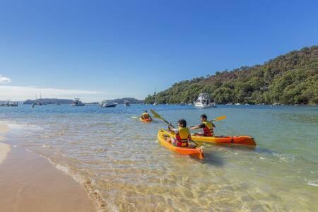 Waterfront Scotland Island Holiday Home - Family & Pet Friendly - 3 Bedrooms - Wifi - Netflix - Private Jetty - Tourism Guide 2