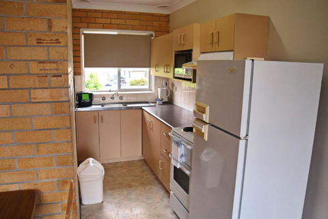 Wards Holiday Flat 6 - Tourism Guide 2