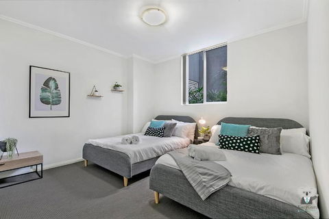 WARRICK FRAM 3 BEDS APT FREE PARKING WALK TO WESTFIELD CLOSE TO HOSPITAL NWF003 - Tourism Guide 2