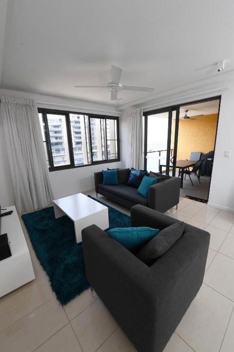 WATERFRONT DARWIN TROPICAL GEM - Tourism Guide 3