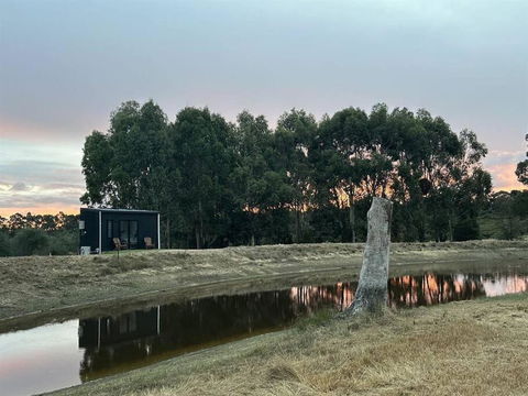 Waterfront Tiny Home In FarmStay - Travel Search 0