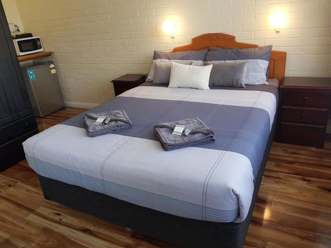 Whyalla Country Inn Motel - Travel Search 2