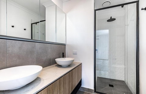 Williamstown Townhouse - Travel Agents 3