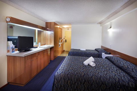 Windsor Lodge - Travel Search 2