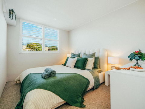 XQ Collection Saltwater Bondi Beach - Tourism Guide 2