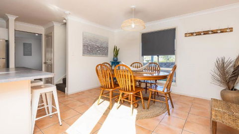Yamba Beach House - Travel Agents 2