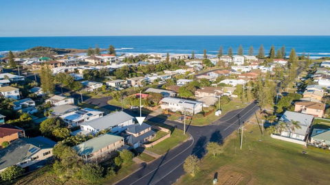 Yamba Beach House - Travel Agents 0