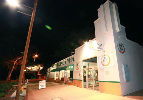 YHA Alice Springs - Travel Search 0