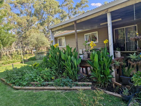 Farm On The Orchards - Tourism Guide 1