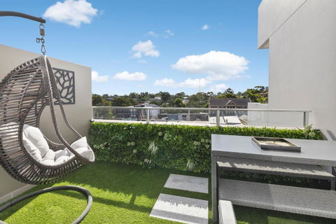 Willoughby Luxe - Modern Stay Near Sydney CBD - Cruises Travel 1