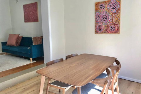 Young Olive - Travel Agents 3