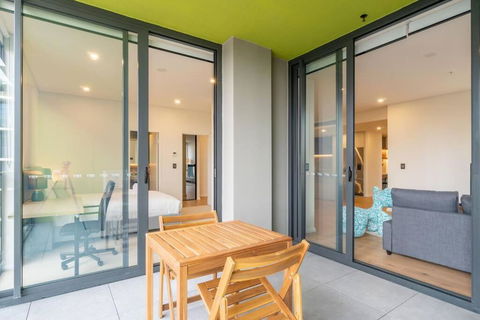 Z4 Walk To Bus Stop 2 Car Spaces Spacious Family - Tourism Guide 1