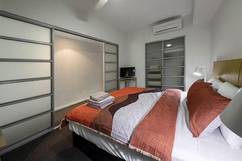 ZEN CITY & SEA Executive 1-BR Suite In Darwin CBD - Tourism Guide 3