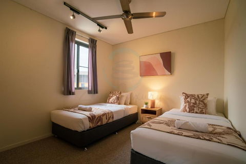 ZEN PARADISE - 2-BR Waterfront Ocean View Retreat - Tourism Guide 1