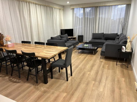 Zetland Three Bedrooms - Tourism Guide 1