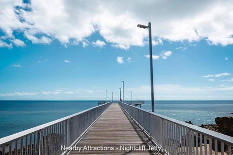ZEN FORESHORE: 3-BR Nightcliff Foreshore-Front Apt - Tourism Guide 3