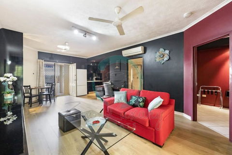 ZEN MARKETS - Boutique 1-BR Apt Near Parap Markets - Tourism Guide 3