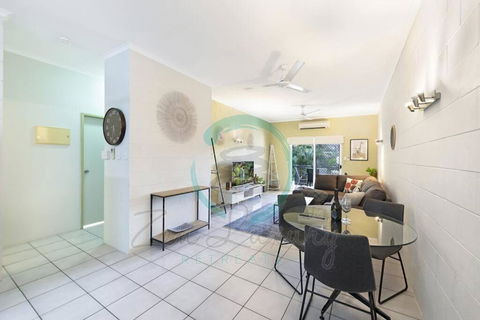 ZEN Westralia: 2-BR Cozy Inner-City Apt Near Shops - Tourism Guide 3