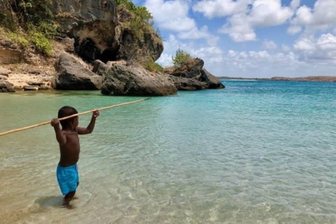 Crossing Country 5 Day Yolngu Homeland Tour - Travel Agents 5