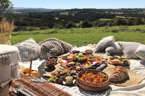 A Picnic In Byron Bay - Tourism Guide 0