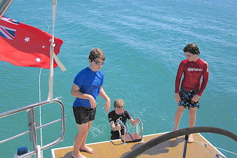 Sailing Curlew Escape On Moreton Bay - Tourism Guide 2