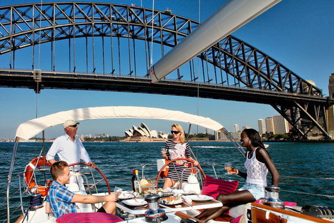 Sydney Harbour Luxury Sailing Trip Including Lunch - Tourism Guide 2