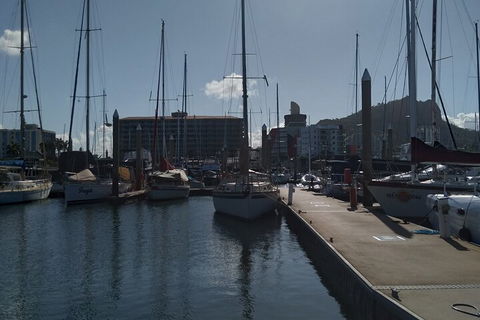 Townsville Small Group Sunset Sail Sailing Cruise Boat Tour Charter Hire - Travel Agents 5