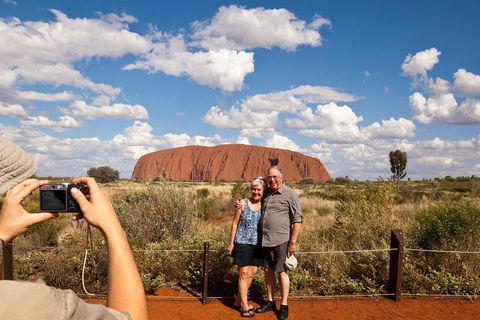 Full Uluru Base Walk At Sunrise Including Breakfast - Tourism Guide 1