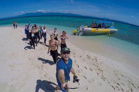 Ocean Safari Great Barrier Reef Experience In Cape Tribulation - Travel Agents 5