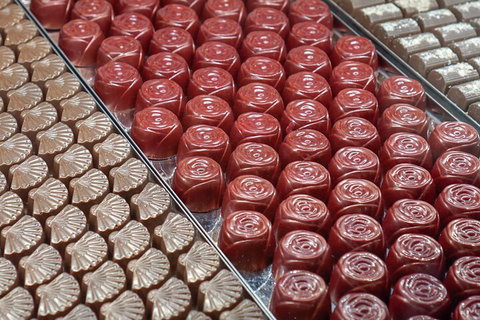 Yarra Valley Wine Tour Inc Lunch With A Glass Of Wine, Tastings And Chocolate - Tourism Guide 1