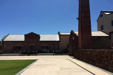 The Intimate Wine Tasting Experiences And Boutique Wines - Tourism Guide 1