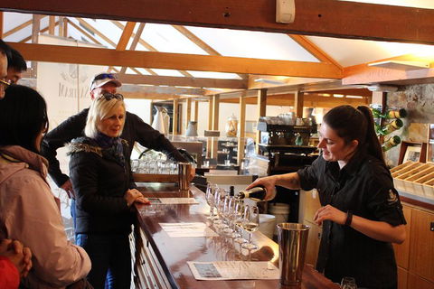 Barossa And Hahndorf Day Trip From Adelaide Including Wine Tasting And Lunch - Travel Search 0