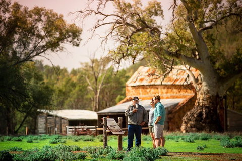 Yura Udnyu - Our Culture, Your Culture (Aboriginal Cultural Walk) - Tourism Guide 0